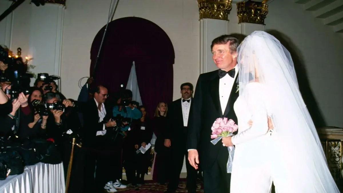 CNN objavio nikad viđene snimke i fotografije: Trump i pedofil Epstein zajedno u New Yorku