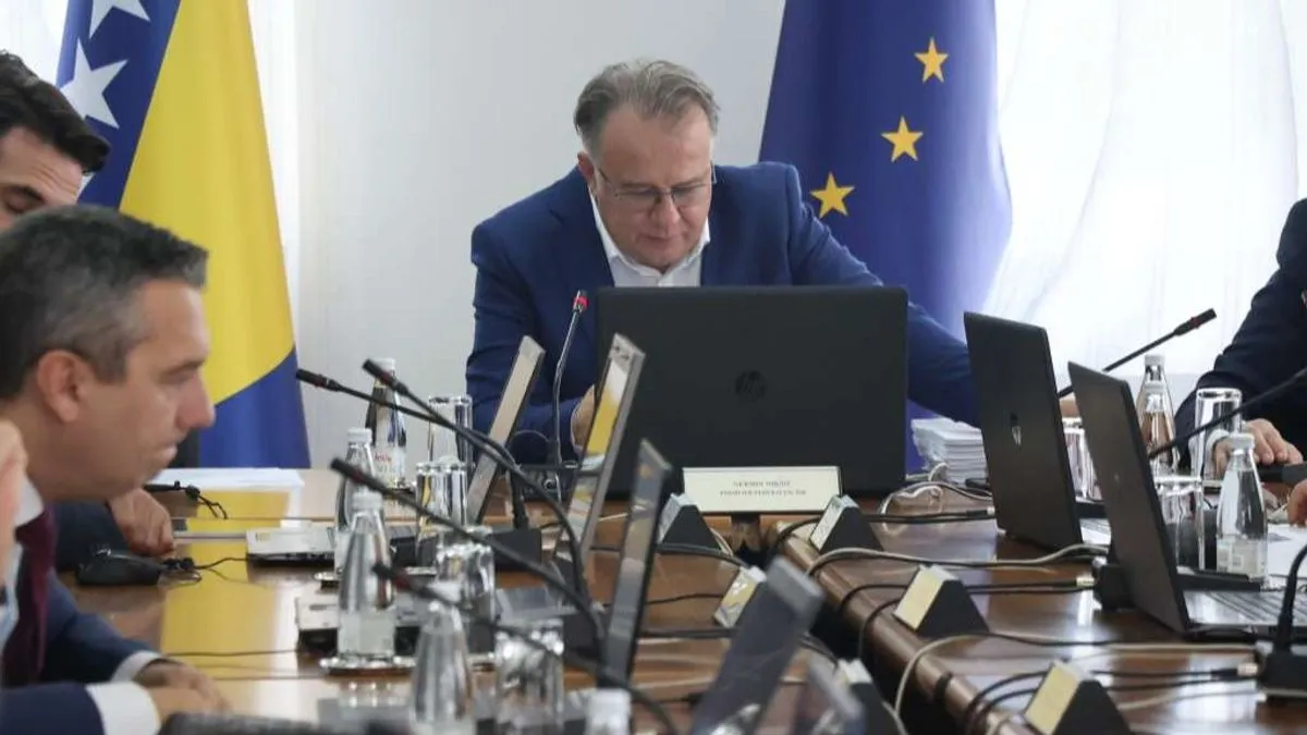 Za penzionere od 100 do 250 KM: Stupila na snagu uredba Vlade FBiH o isplati jednokratne pomoći