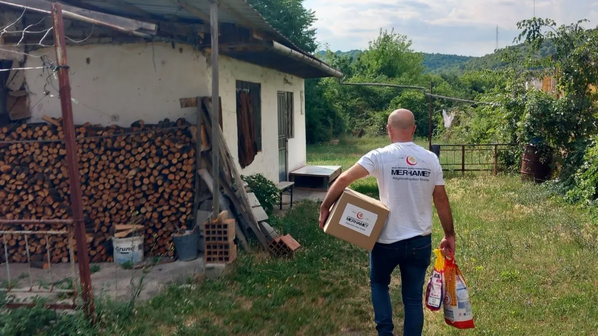 Cilj ove akcije bio je pružiti podršku i pomoći porodicama slabijeg materijalnog stanja na području Hercegovine