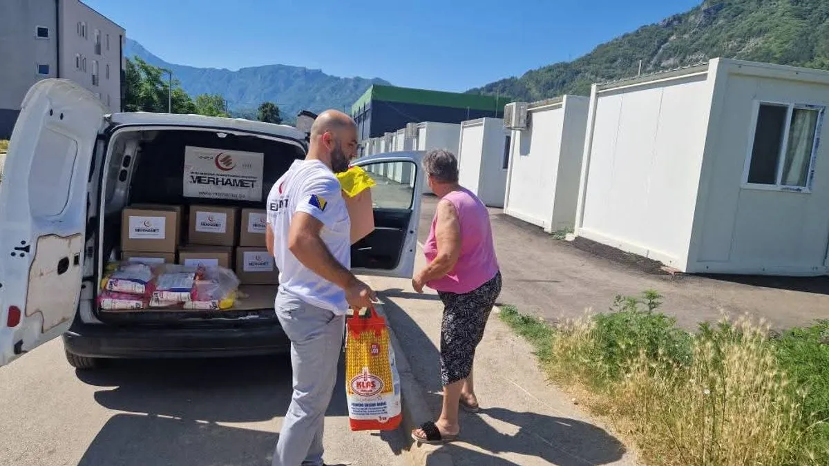 Cilj ove akcije bio je pružiti podršku i pomoći porodicama slabijeg materijalnog stanja na području Hercegovine