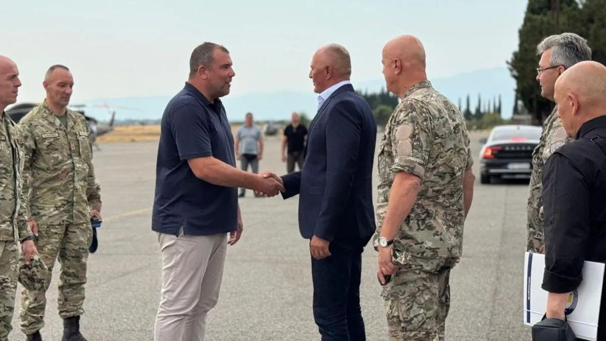 Tokom posjete, ministar Helez sastao se sa ministrom odbrane Crne Gore Draganom Krapovićem