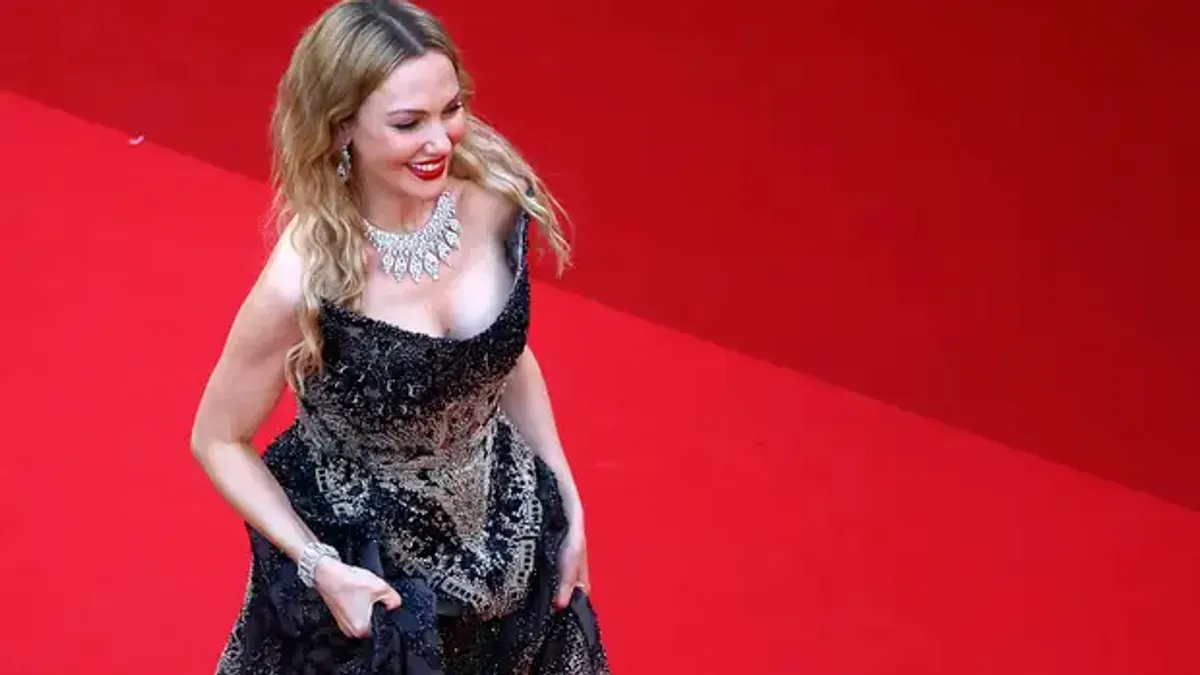 Danas i dalje glumi, a izgleda i da se podvrgnula estetskim zahvatima