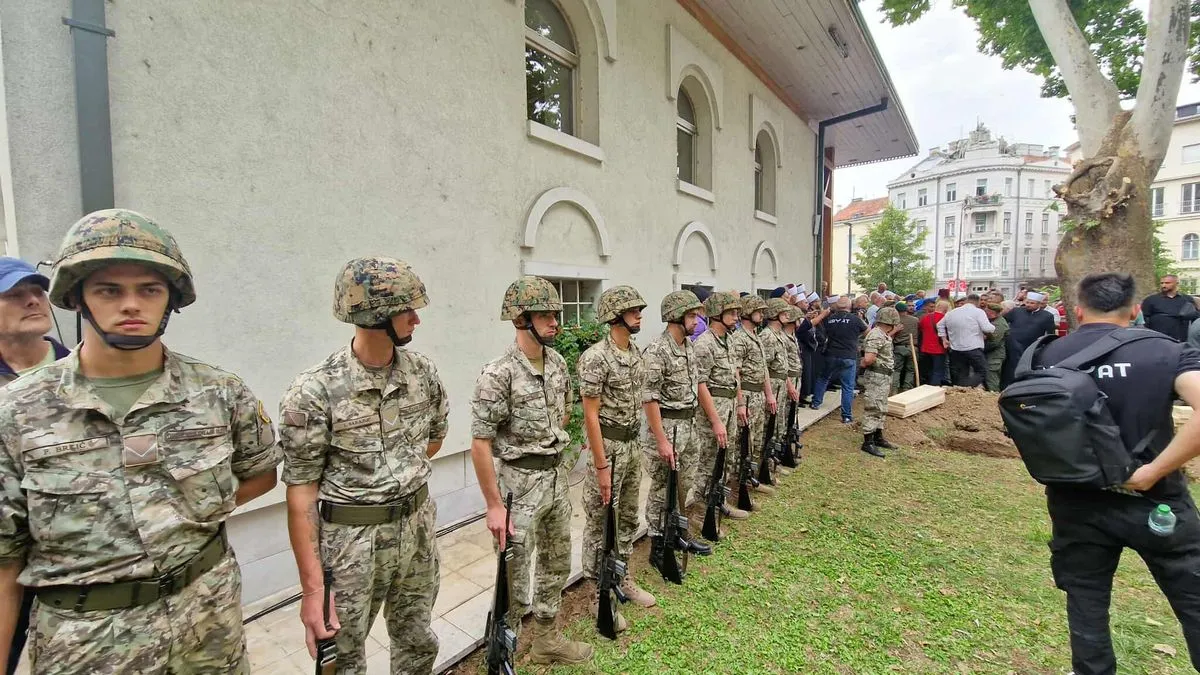 Emin je bio heroj o kojem su cijeli život govorila njegova djela i govorit će generacijama koje dolaze