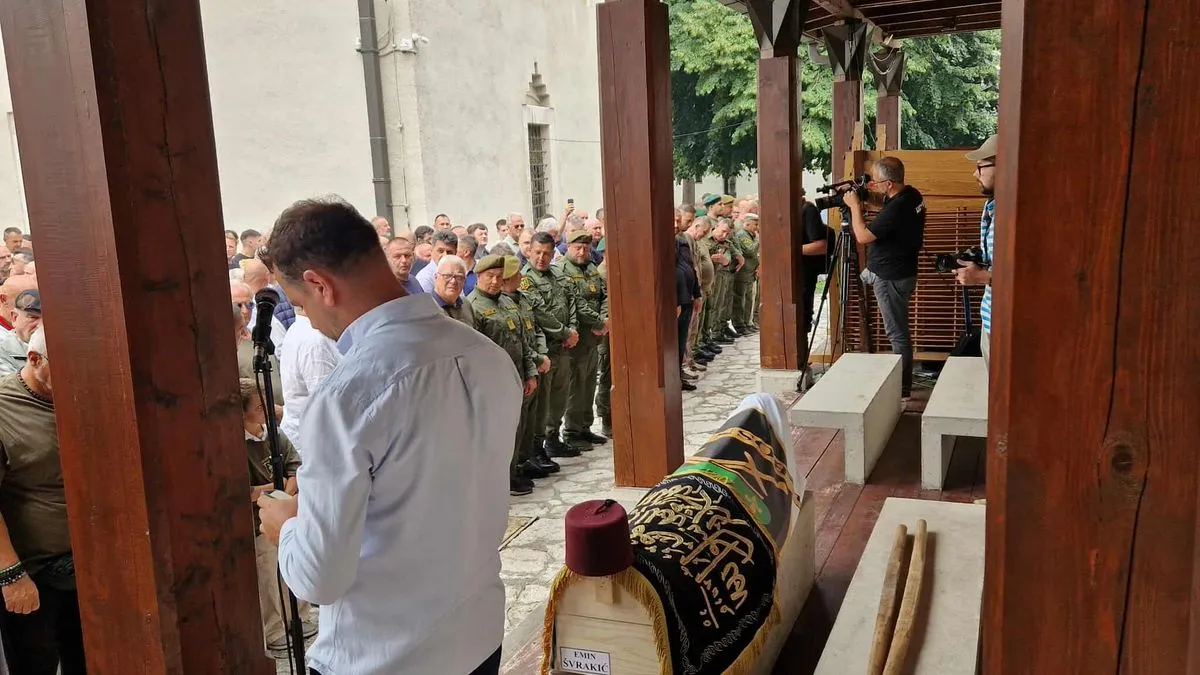 Dženazu namaz predvodio je uvaženi dr. Husein ef. Kavazović, reisu-l-ulema Islamske zajednice Bosne i Hercegovine