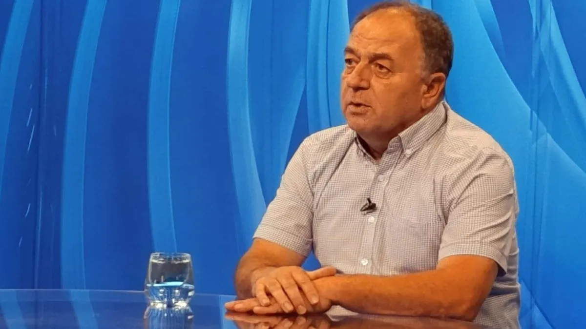Muratović je istakao kako su analizirali procesuiranje holokausta uvidjevši da se u tim procesuiranjima ne traže pojedinosti kao što se to traži u BiH.