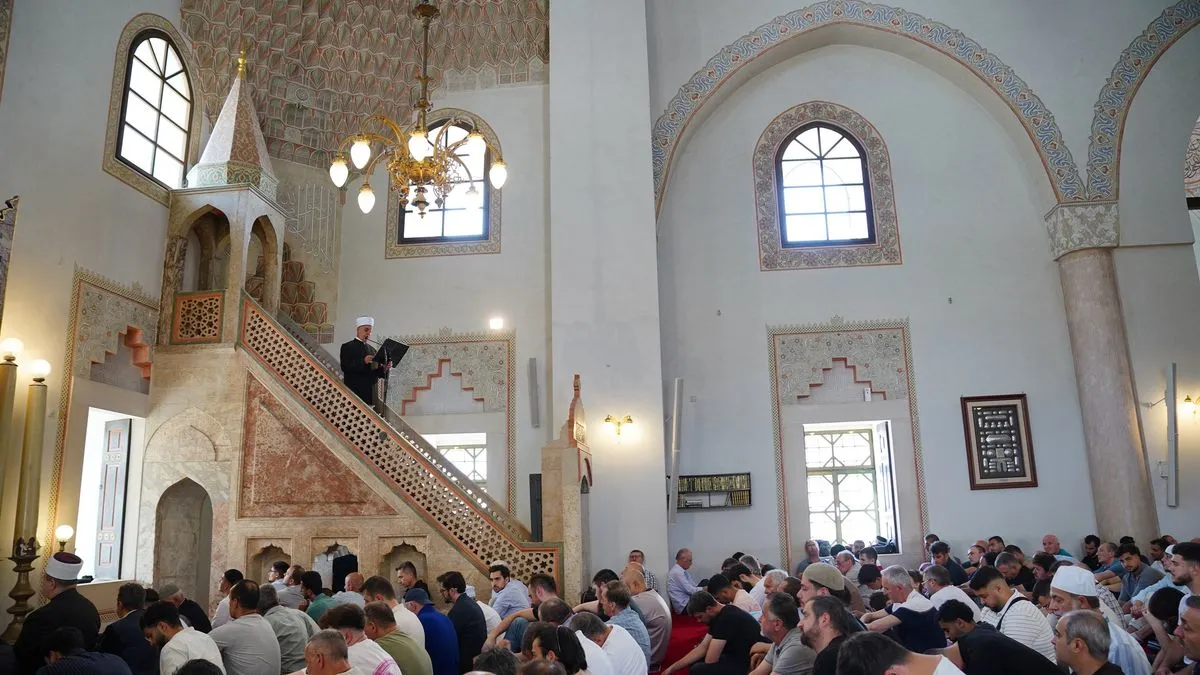 Reisul-ulema Kavazović: Poslanik nas uči da biti musliman znači boriti se za pravdu i znanje