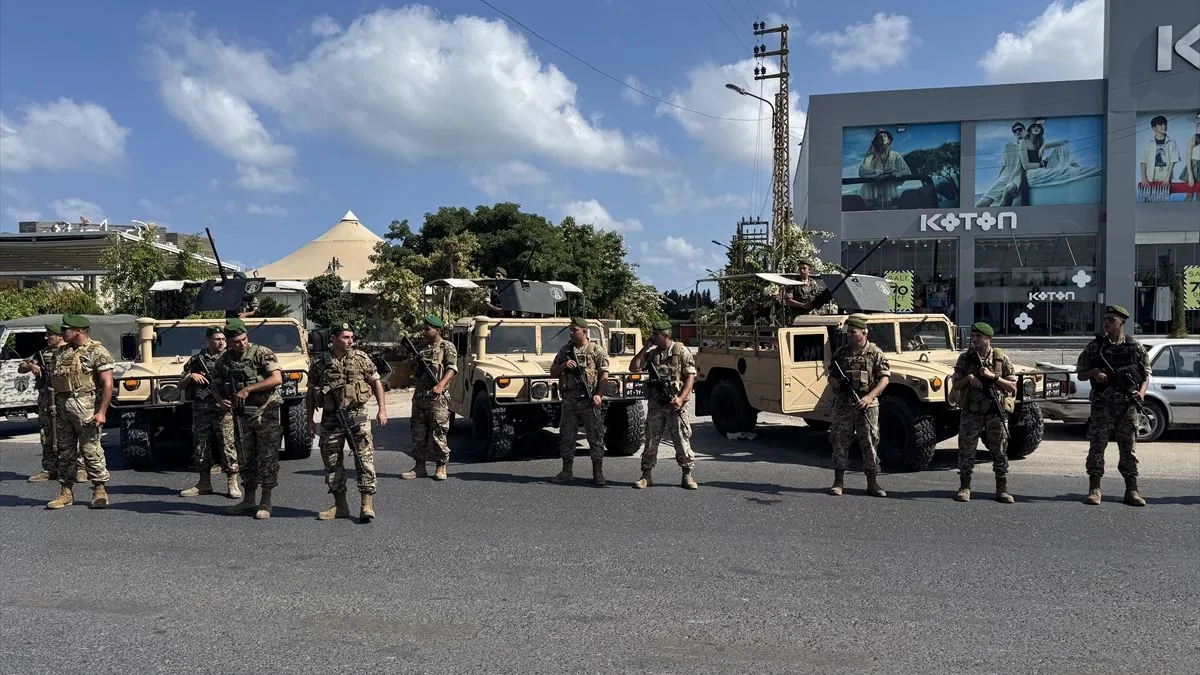 Predaja je provedena pod nadzorom libanskih i palestinskih zvaničnika.