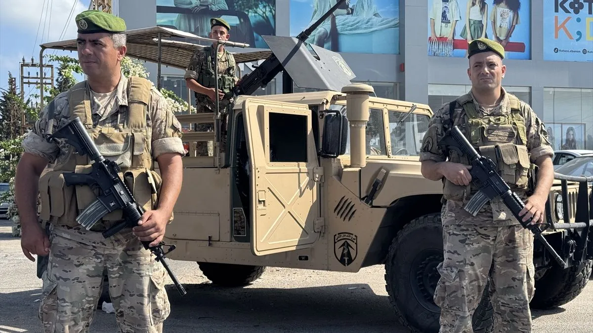 Predaja je provedena pod nadzorom libanskih i palestinskih zvaničnika.