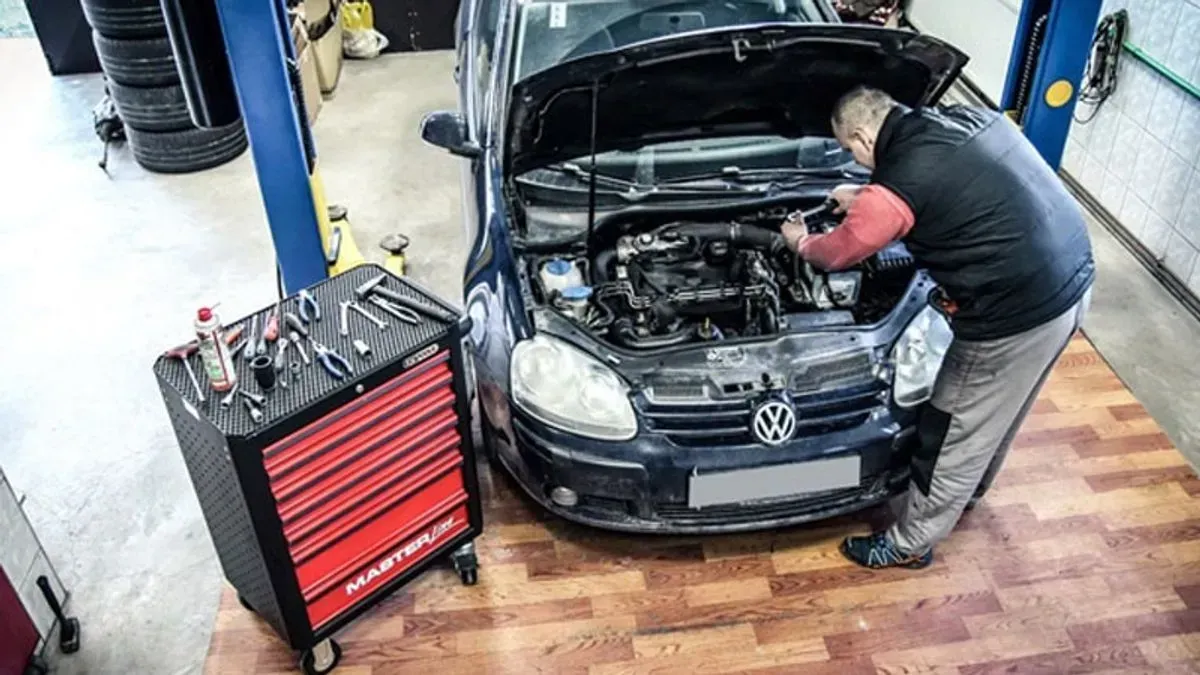 Ako kupujete polovan automobil obavezno provjerite ovih pet stavki