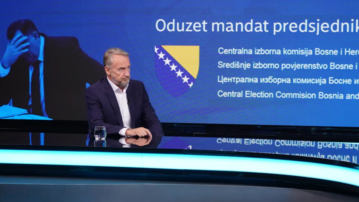 Izetbegović za Hayat: 'Trojka' igra duplu igru s Dodikom