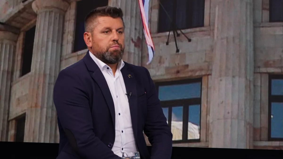 Duraković podnio prijavu Tužilaštvu BiH zbog murala Ratku Mladiću u Banjoj Luci