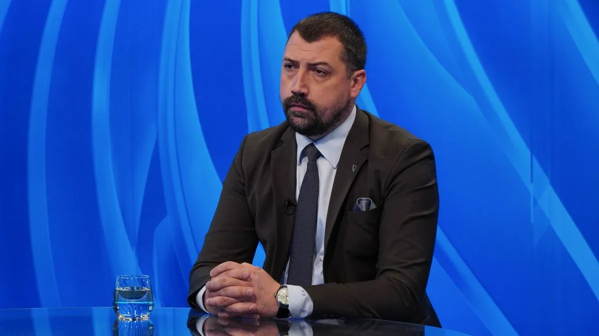 Od posjete komesarke za proširenje očekuje potvrdu Evropske komisije prije svega za institucije BiH da nastave raditi svoj posao u skladu sa Ustavom i zakonima