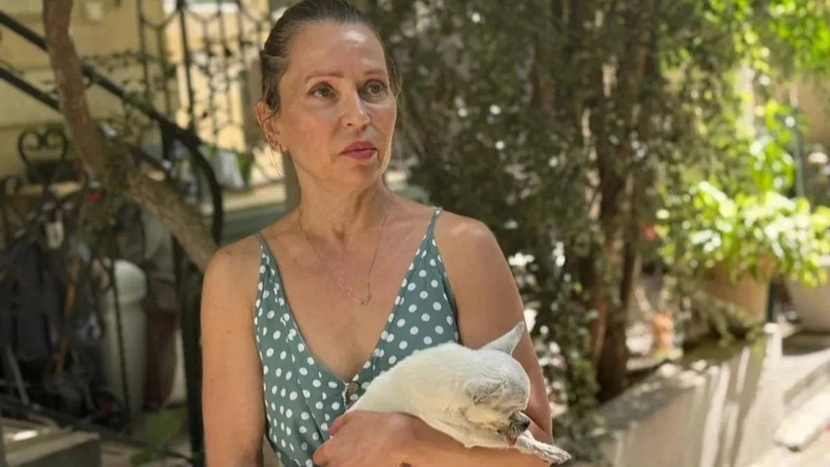 Ovo je heroina koja je spasila bebu: Šetala psa kad je naišla na kesu iza kontejnera