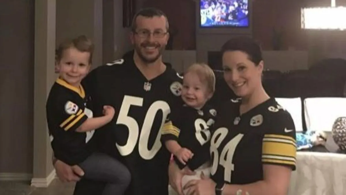 Tužilac ga je opisao kao kukavicu i sebičnjaka koji je mogao da izabere razvod, ali je umjesto toga odlučio za najgori mogući čin.