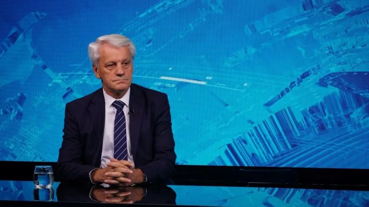 Za stanje u kojem se nalazimo, moje je mišljenje, da određen, možda i veći dio odgovornosti snosi i Akademija nauka i umjetnosti Bosne i Hercegovine.