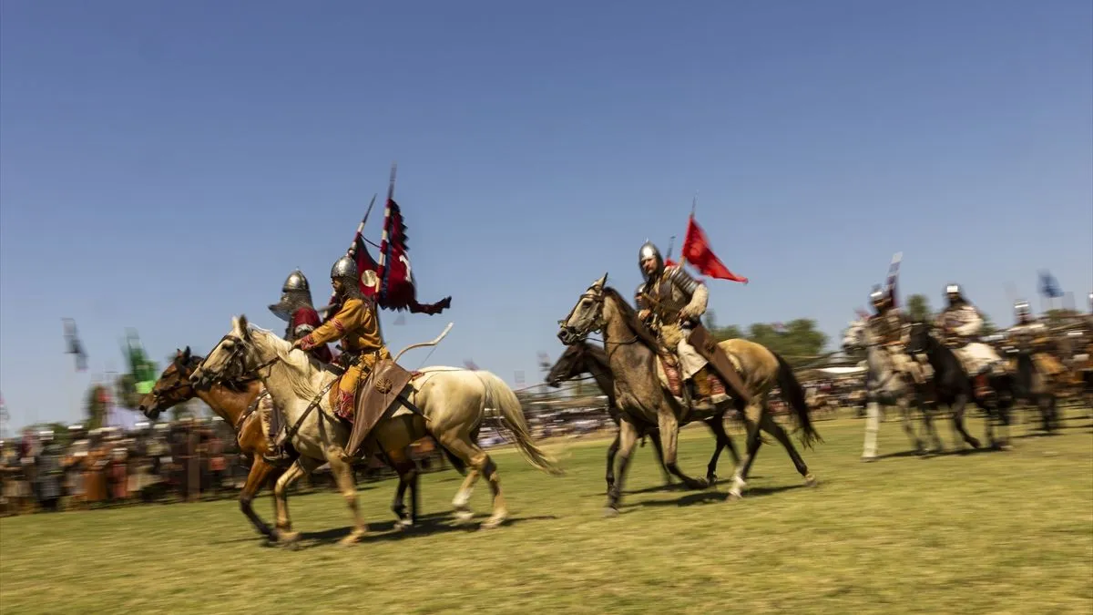 Riječ je o najvećem evropskom festivalu posvećenom tradicionalnom jahanju, streličarstvu i folkloru