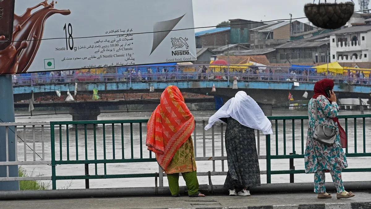 Obilne kiše izazvale klizište u Džamuu i Kašmiru, poginulo 32 ljudi