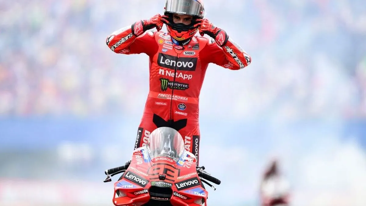 Marc Marquez pobijedio je u sprintu u Mađarskoj i tako učvrstio svoju prednost u osvajanju titule.