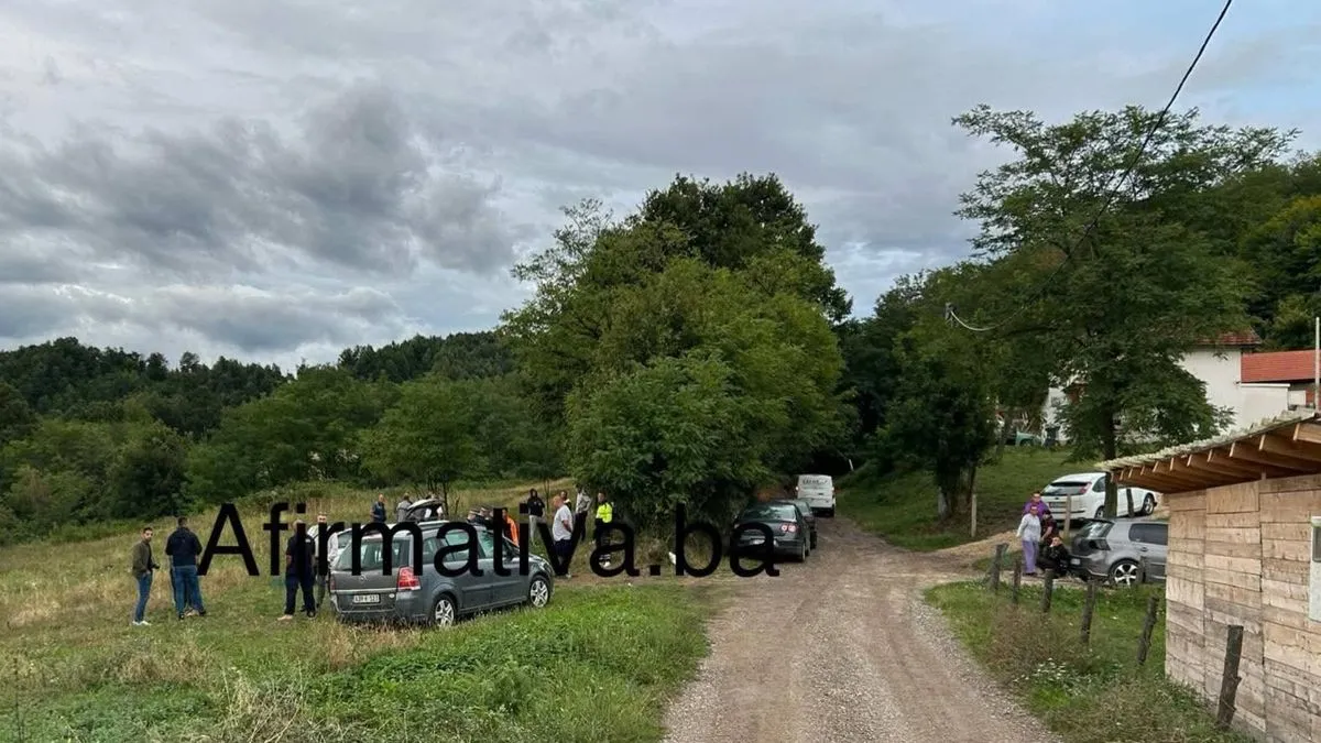  Mehmed je bio najmlađe od četvero djece samohrane majke Feride Hasanamidžić, koja je nakon tragedije ispričala da su živjeli u jako teškim uvjetima.