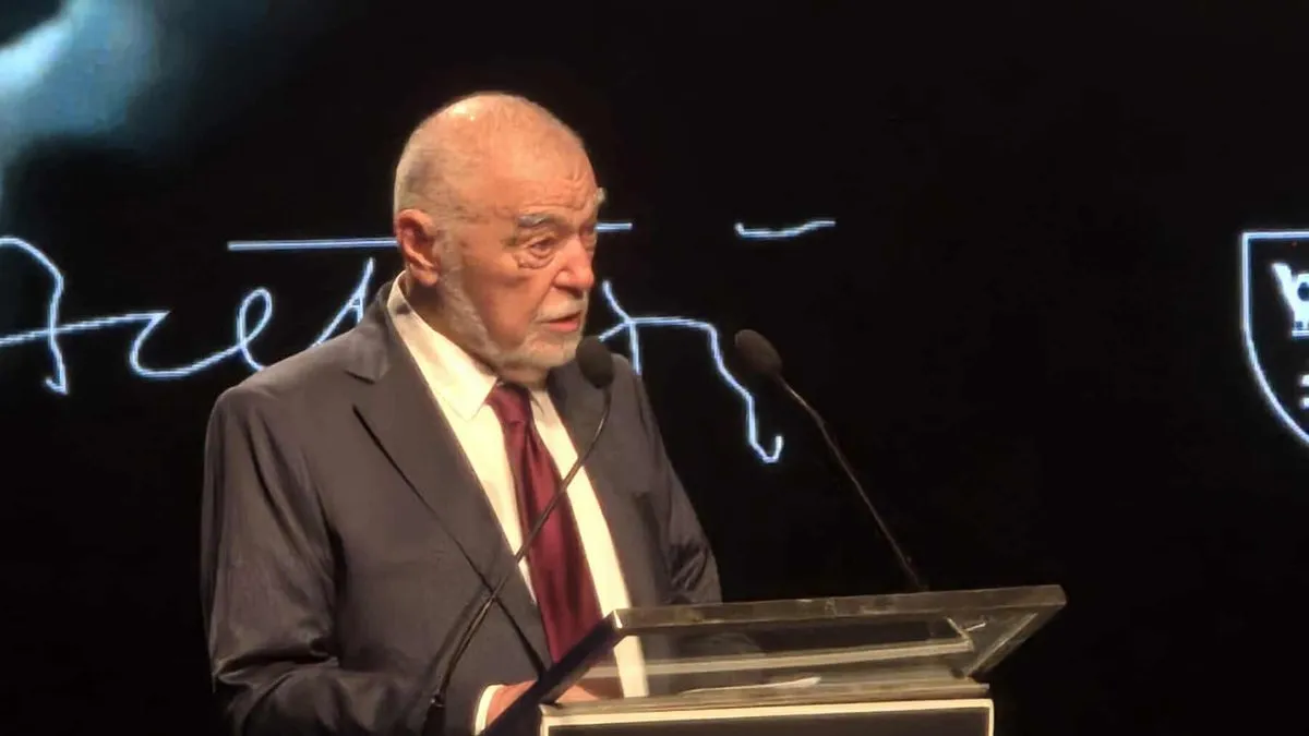 Neka ova godišnjica bude podsjetnik da i mali narodi mogu imati vođe. 