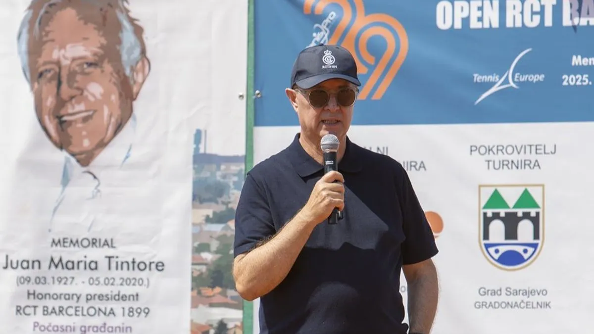 Svi mečevi odigrani su na teniskim terenima ‘CSR Koševo’ u ulici Patriotske lige bb u Sarajevu.