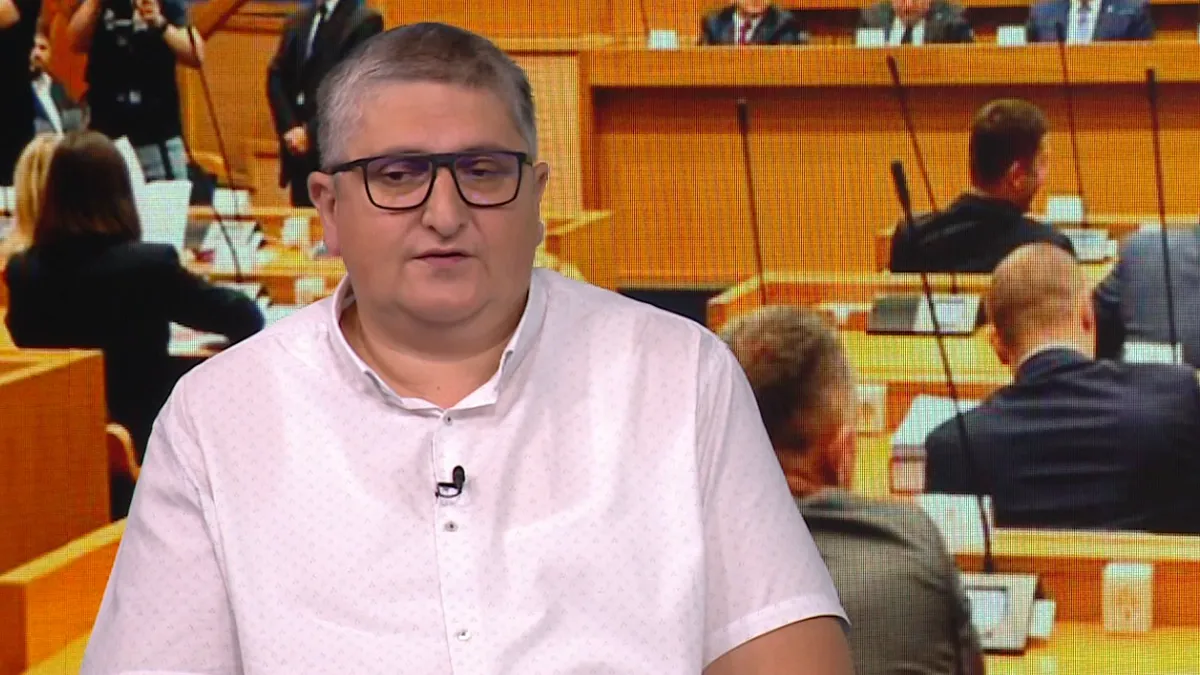 Ahatović za '7Plus': Međunarodna zajednica neće pomoći Dodiku
