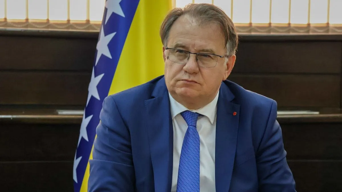 Smatram da nijedan političar ne treba biti iznad države i naroda - poručio je Nikšić