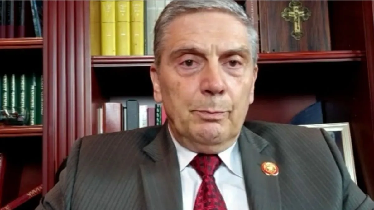 Sandulović nakon napada na Hadžihafizbegovića: Ima nas što volimo Emira i BiH, Vučiću miči ruke!