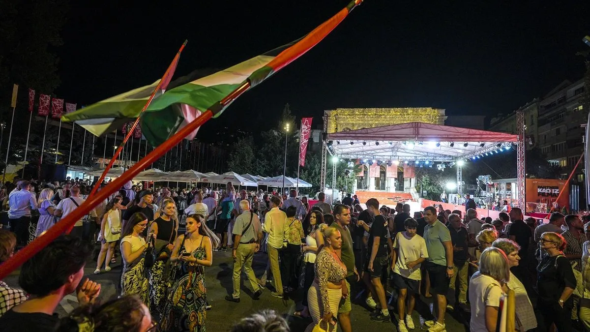 Festival i ove godine okuplja stotine filmskih profesionalaca, reditelja, glumaca, producenata i zaljubljenika u film iz svih krajeva svijeta