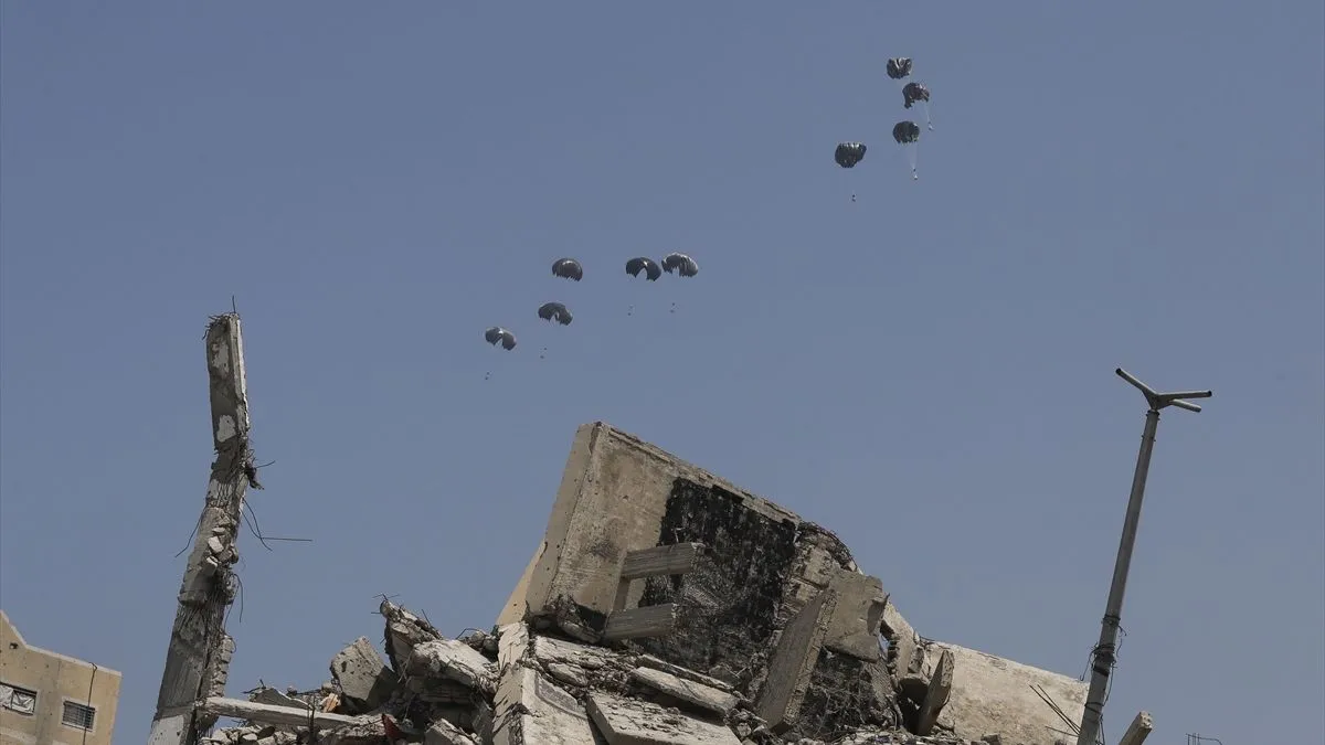 Ono što je mnoge zgrozilo odnosi se na njegova razmišljanja o humanitarnoj pomoći.