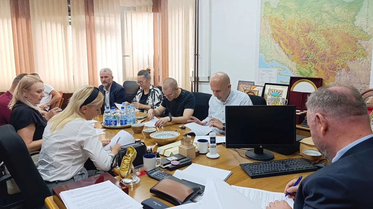 Ministarstvo privrede ZDK dodijelilo sredstva za nastup 30 firmi na sajmovima u Tešnju i Zenici