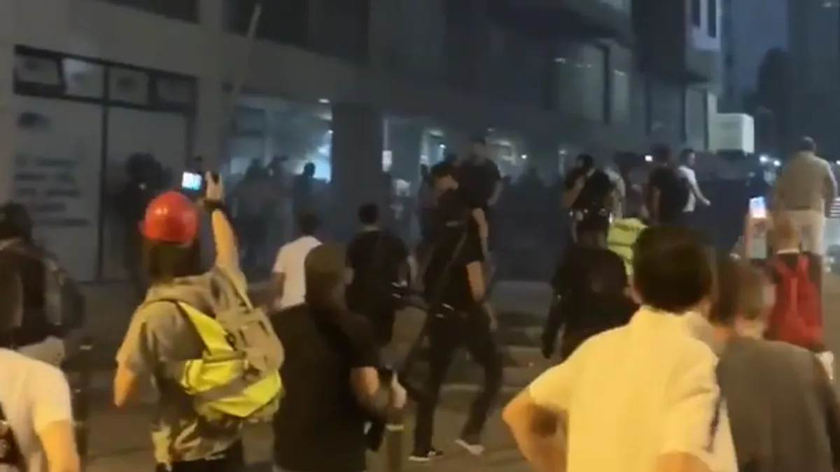 Vučić izvodi pristalice na ulicu: Svjedočimo li najvećim sukobima do sada?