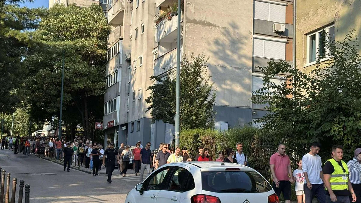 Zasjedalo je i Općinsko vijeće Centar koje jučer jednoglasno zaključilo da se Metadonski centar, u kojem se liječe bolesni od ovisnosti, najkasnije do 1. septembra mora izmjestiti 