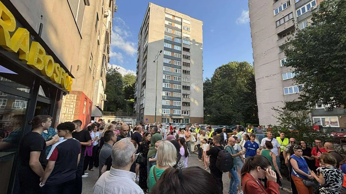 Zasjedalo je i Općinsko vijeće Centar koje jučer jednoglasno zaključilo da se Metadonski centar, u kojem se liječe bolesni od ovisnosti, najkasnije do 1. septembra mora izmjestiti 