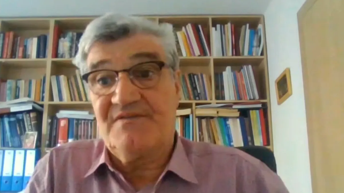 Ističe kako su Ministarstvo finansija, Ministarstvo pravde i Ministarstvo vanjske trgovine i ekonomskih odnosa BiH Bošnjaci odavno 'prepustili' drugima