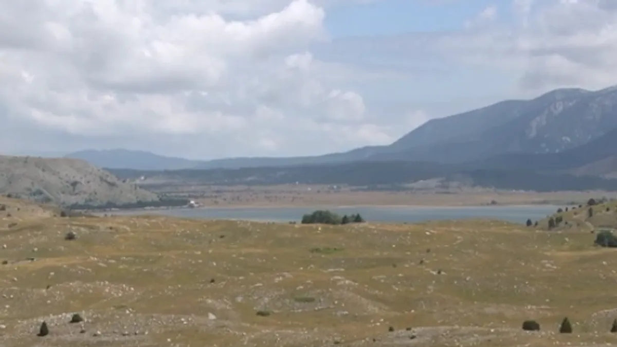 Planinarenje, alpinističko penjanje, brdski biciklizam ili vožnja kanuom po Blidnjiskom jezeru samo su dio avanture zbog koje sve više ljudi dolazi ovdje u srce parka prirode Blidn