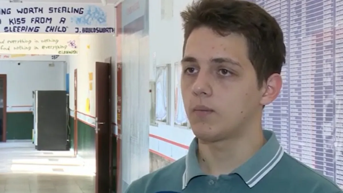 Uprkos otvorenim mogućnostima da školovanje nastavi na brojnim prestižnim svjetskim univerzitetima, Numanović je odlučio ostati u Bosni i Hercegovini