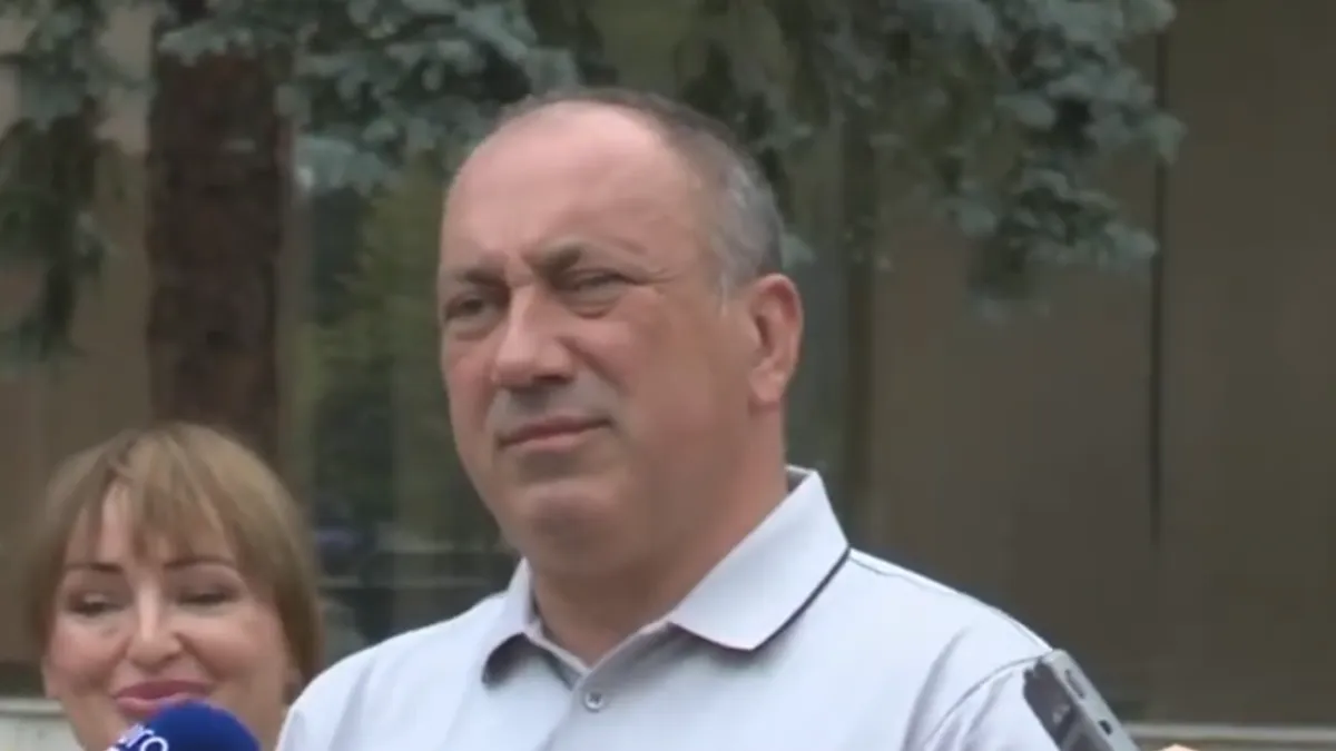 Kazao je da je podnio i inicijativu da NSRS na posebnoj sjednici razmatra aferu "Vijadukt