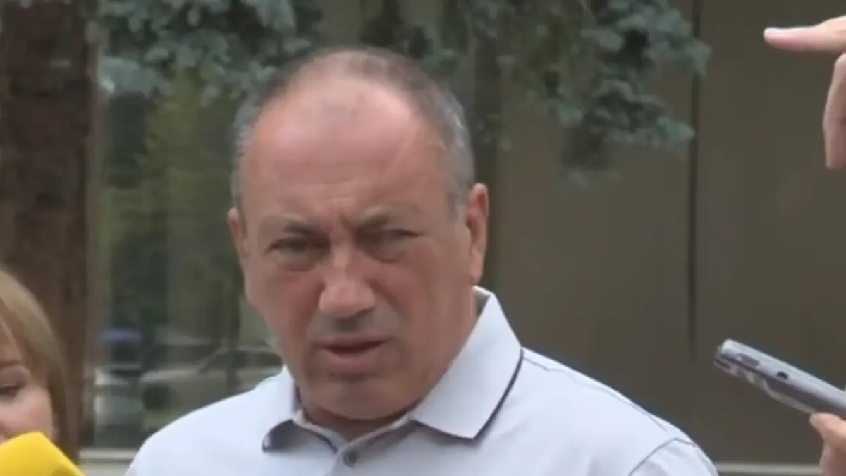 Kazao je da je podnio i inicijativu da NSRS na posebnoj sjednici razmatra aferu "Vijadukt