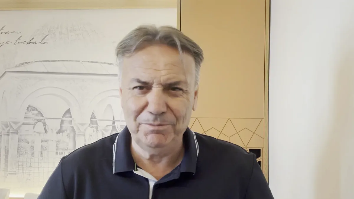 Kreće velika turneja! Osman Džiho sa autobiografskom predstavom 'U avliji' obilazi regiju