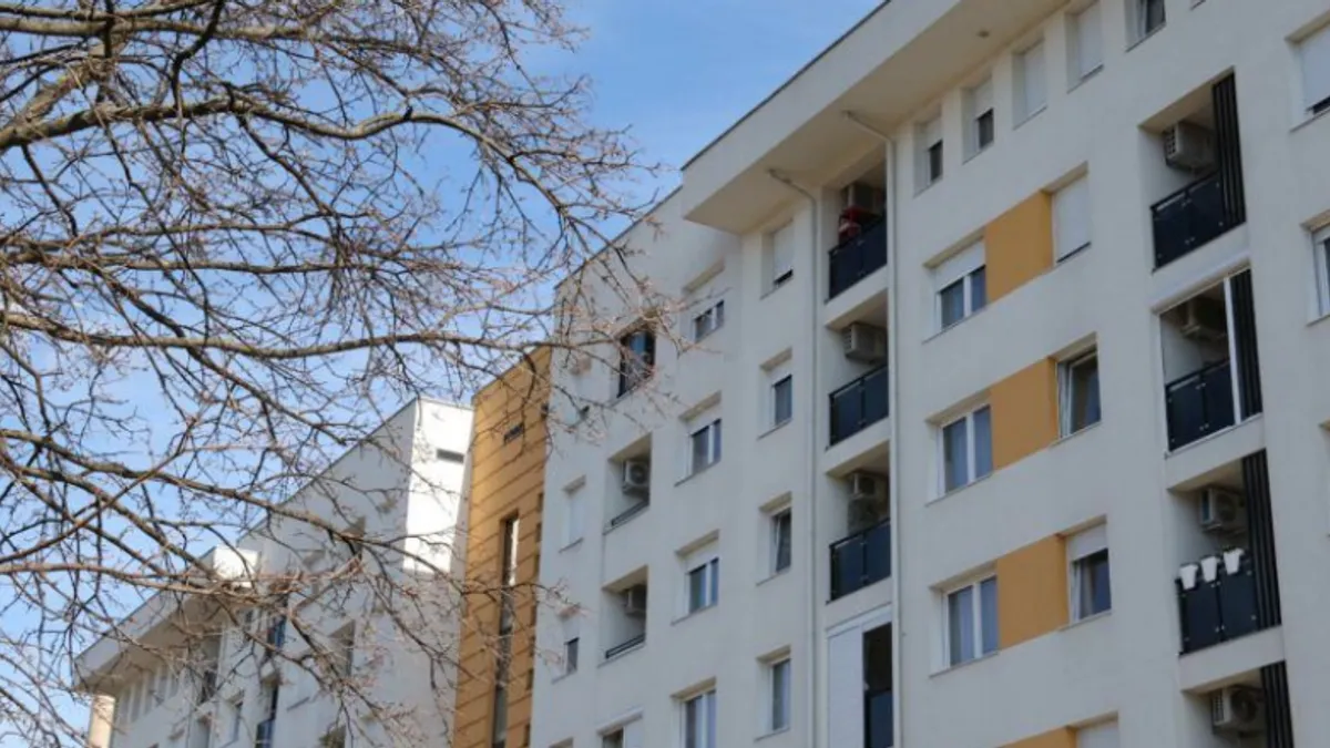 Mnogi su predlagali da se snimci sabotiranja objave na društvenim mrežama kako bi se stanari postidjeli