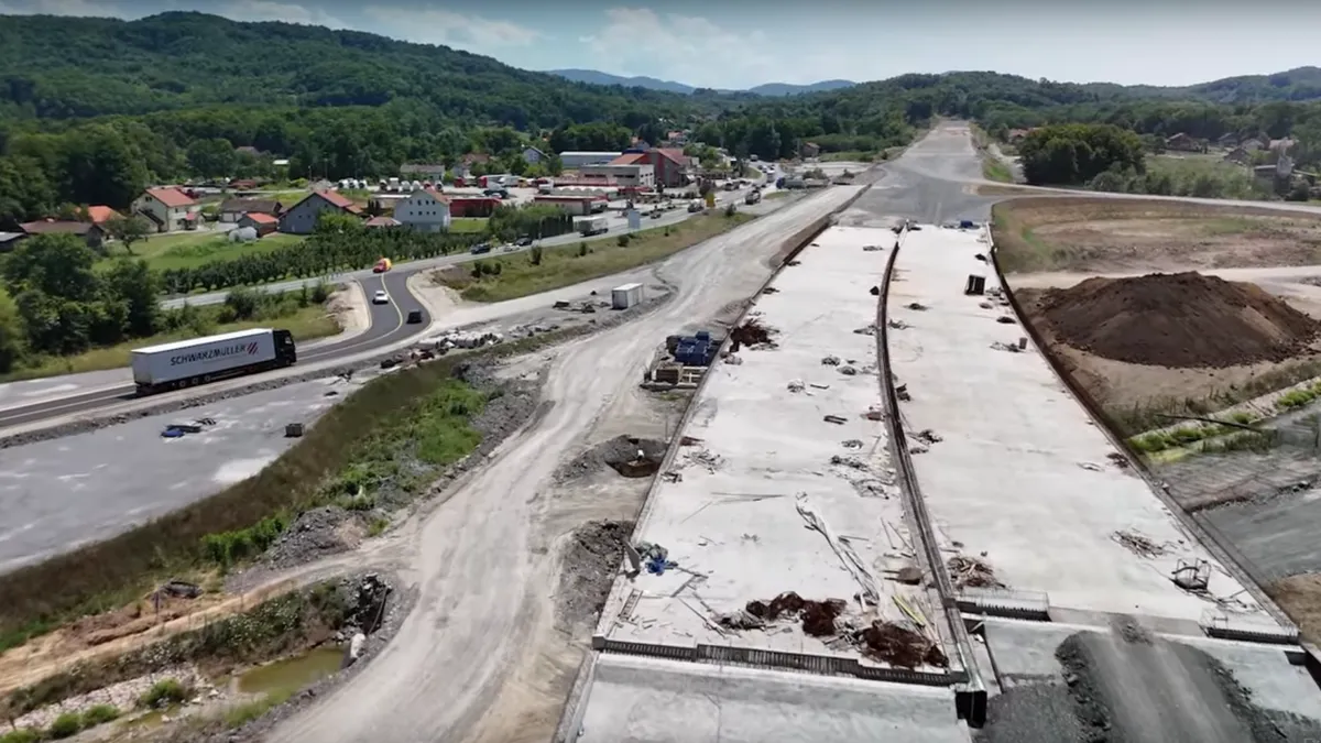 Pod istragom EPPO-a su direktor Denis Lasić i izvršni direktor Asmir Dževlan.
