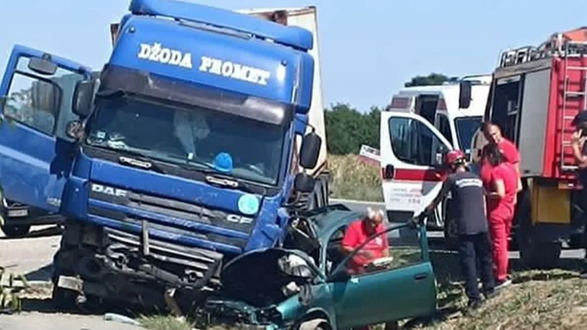 Hitna pomoć je brzo stigla na mjesto nesreće, ali ljekari su mogli samo da konstatuju smrt braće.