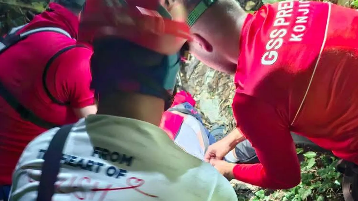 Ona je krenula da traži muža T. Š. koji je u toku dana otišao u baštu i nije joj se javljao na telefon