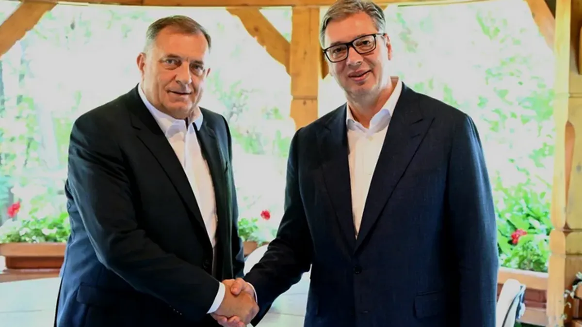 Vučić hoće da bude premijer, da se vrati na mjesto predsjednika Vlade, kaže Stefanović