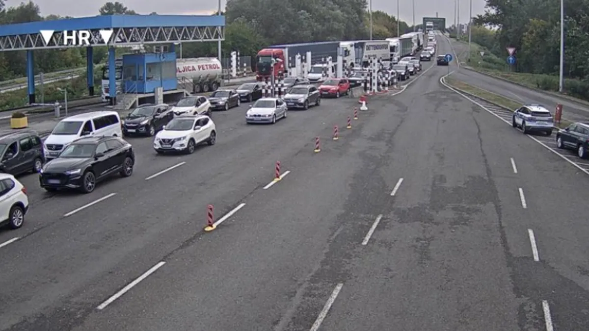 U noćnim satima završeni su planirani radovi u tunelu Ivan, na dionici autoputa A-1 Bradina-Tarčin, tako da se saobraća nesmetano.