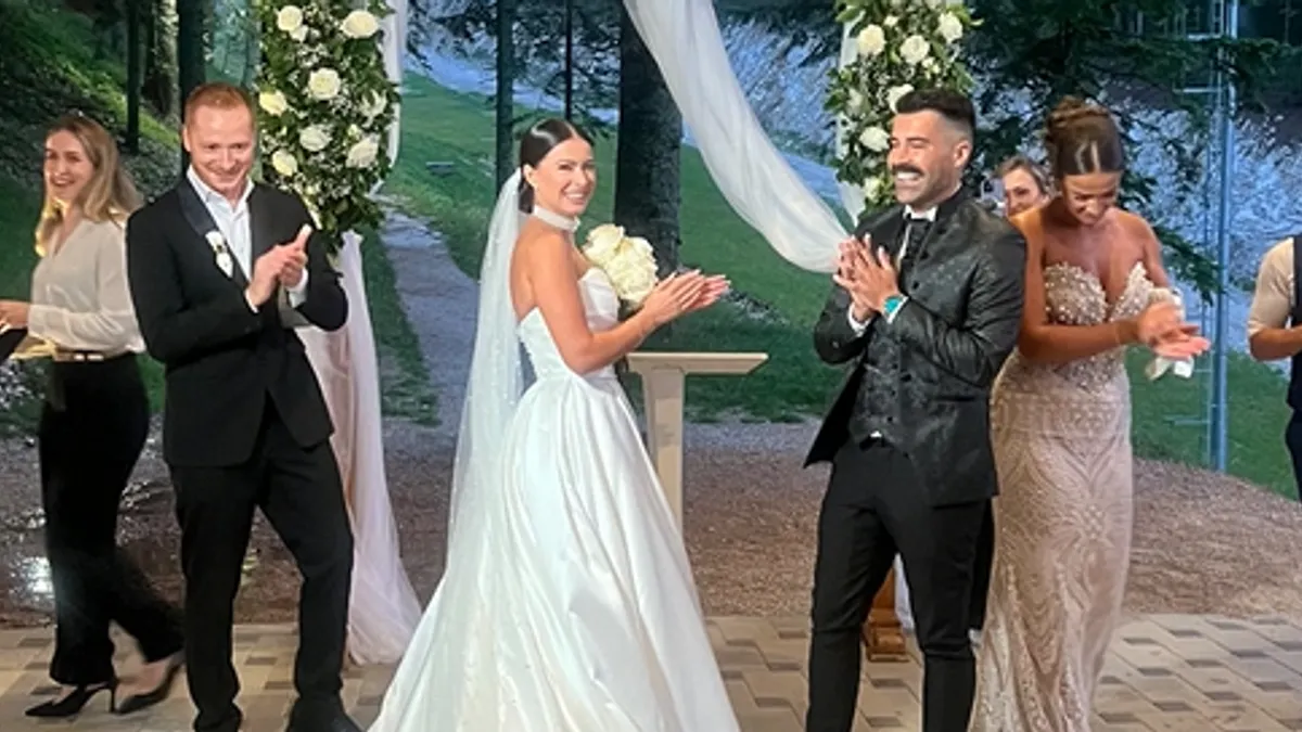 Brojne estradne ličnosti prisustvovale su svadbenom veselju.