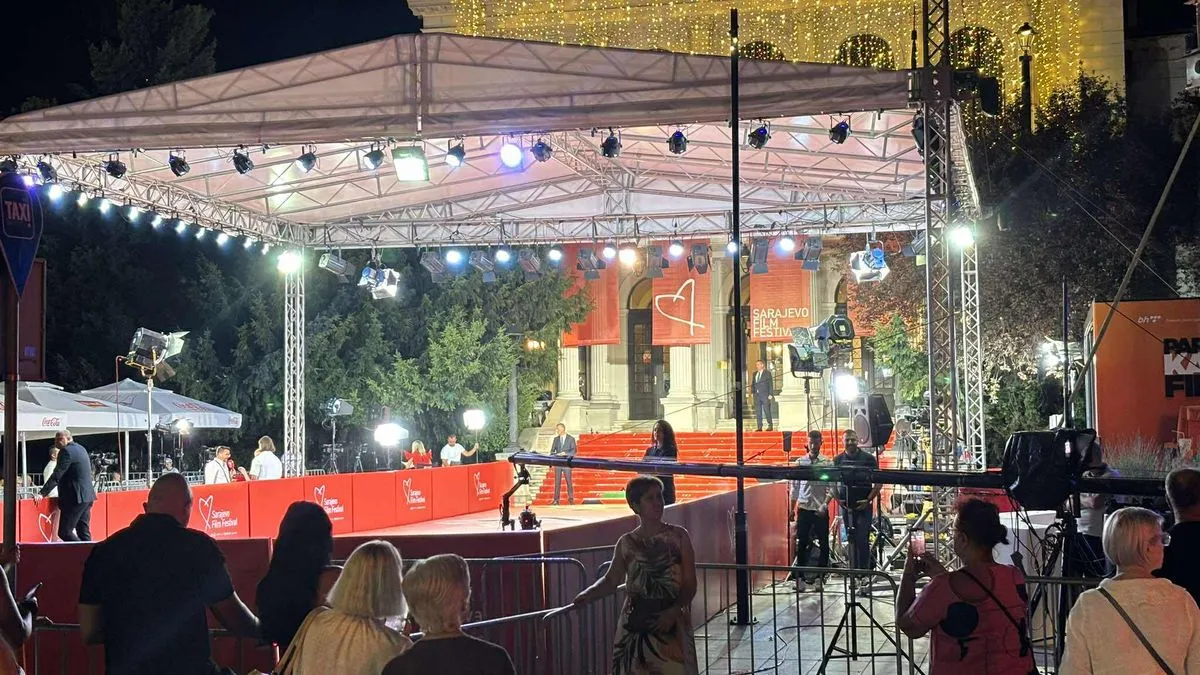 Šetajući ulicama čuju se svjetski jezici