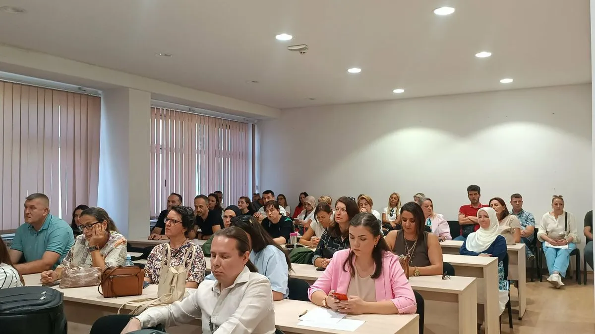 Sindikat je apelirao na sve prosvjetne radnike koji se osjećaju ugroženo da se obrate njihovoj organizaciji i prilože žalbe.