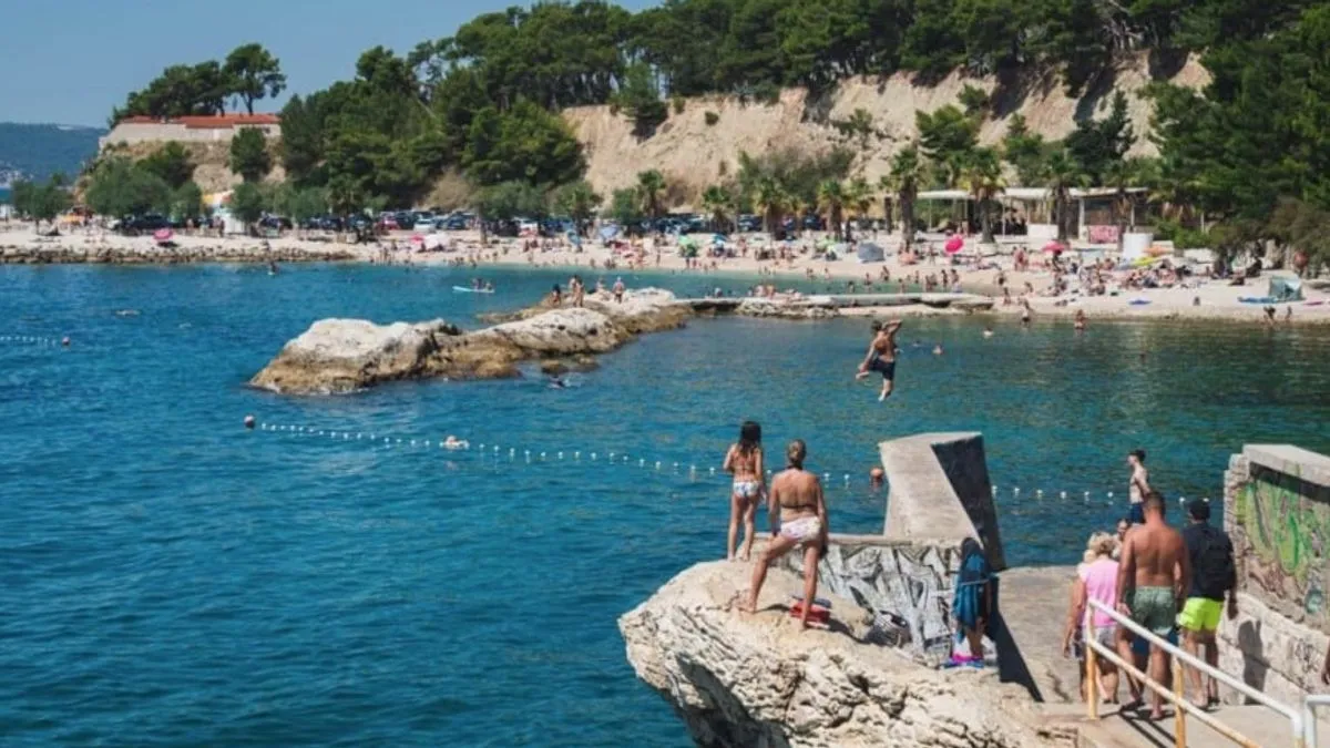 Ljeto u punom jeku: Ovako trenutno izgleda jedan od turističkih bisera Jadrana